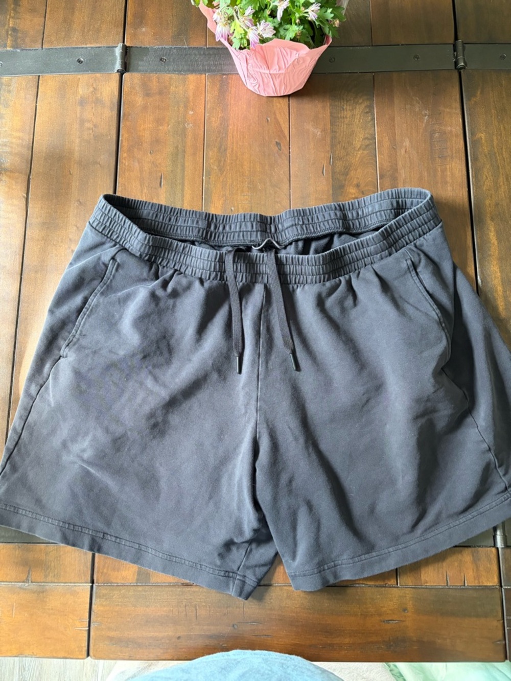 Men’s Black Drawstring Lounge Shorts